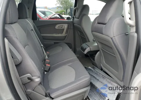 2012 Chevrolet Traverse Ls z USA, uszkodzony, nr VIN 1GNKRFED8CJ377310